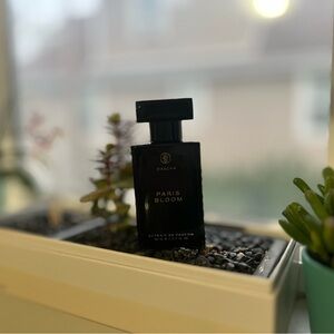 Oakcha Paris Bloom: Inspired by Peony & Blush